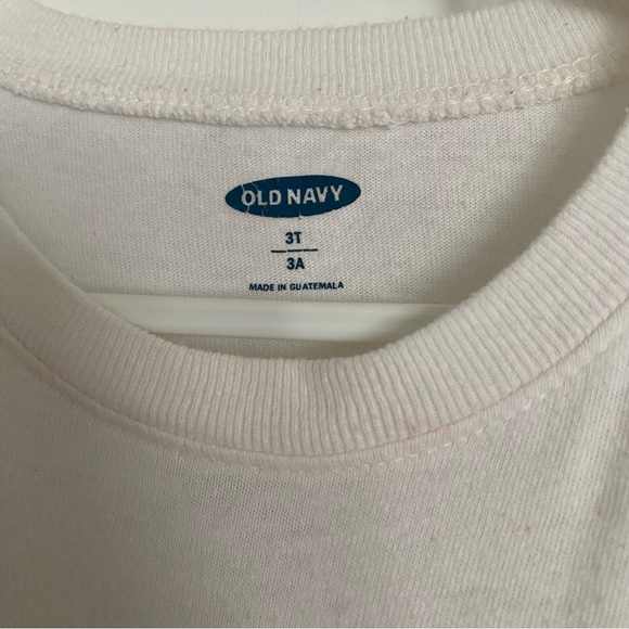 🟧FREE ADD-ON🟧 OLD NAVY • 3T • short sleeve tee - Picture 2 of 3